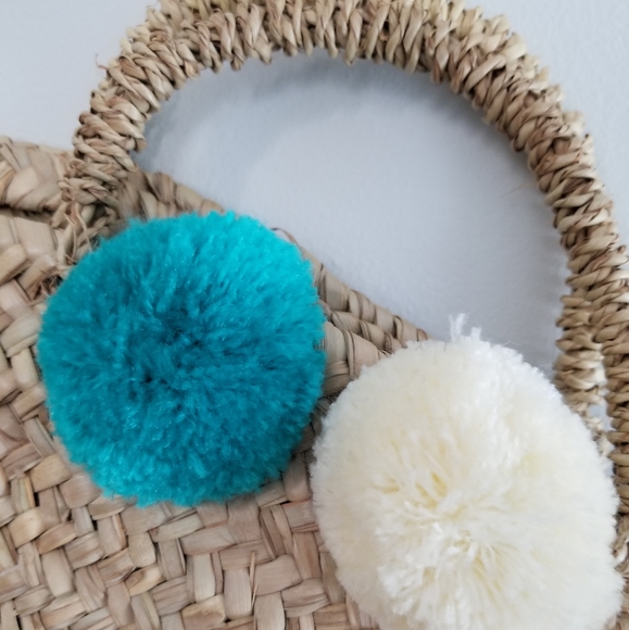 Morrocan Rattan Handbag - Picture 4 of 4